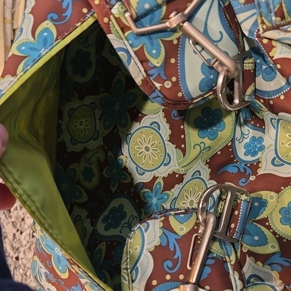 JU JU BE BACKPACK DIAPERBAG WITH CHANGING PAD. PAISLEY AND FLORAL. - Picture 14 of 16